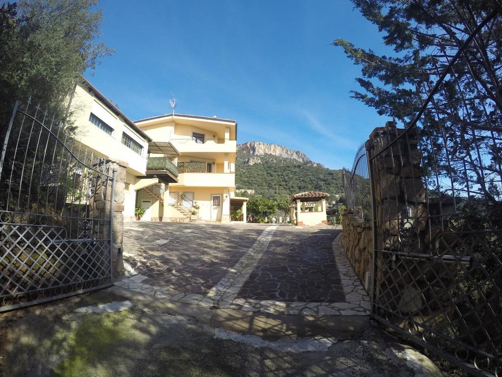 Appartamenti Con Vista Panoramica سانتا ماريا نافاريز المظهر الخارجي الصورة